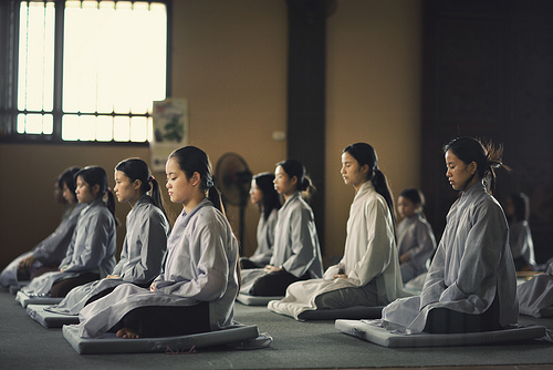 5 giới luật của người Phật tử tại gia Du Lịch Việt Phong