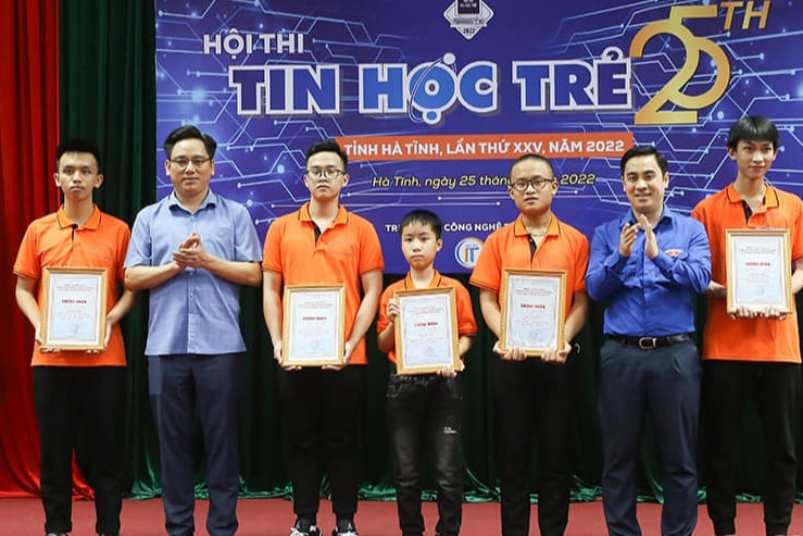 Hai anh em ruột 'ẵm' giải Nhất, Nhì học sinh giỏi Quốc gia - Ảnh 4.
