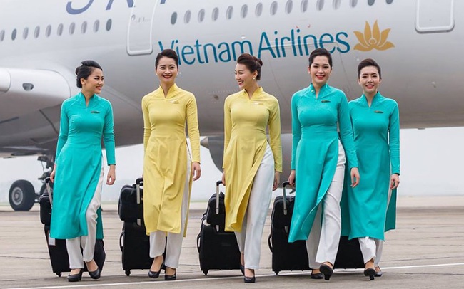 Lương tiếp viên hàng không Việt Nam - nghề có yêu cầu tuyển dụng siêu khó đang